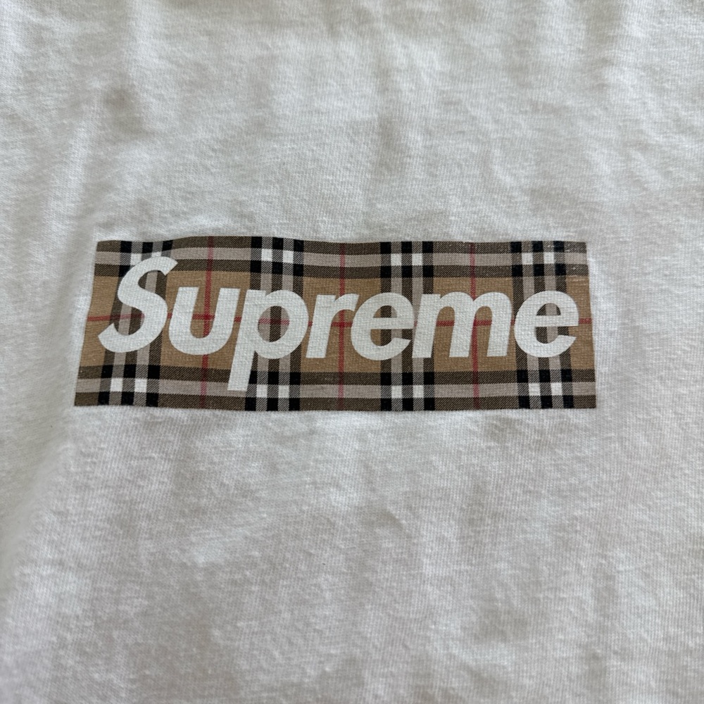 Supreme Burberry White Plaid Logo Tee